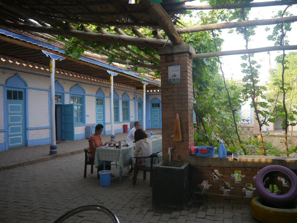 Dap Youth Hostel Turpan Buitenkant foto