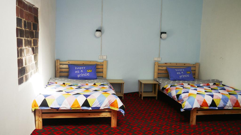 Dap Youth Hostel Turpan Buitenkant foto