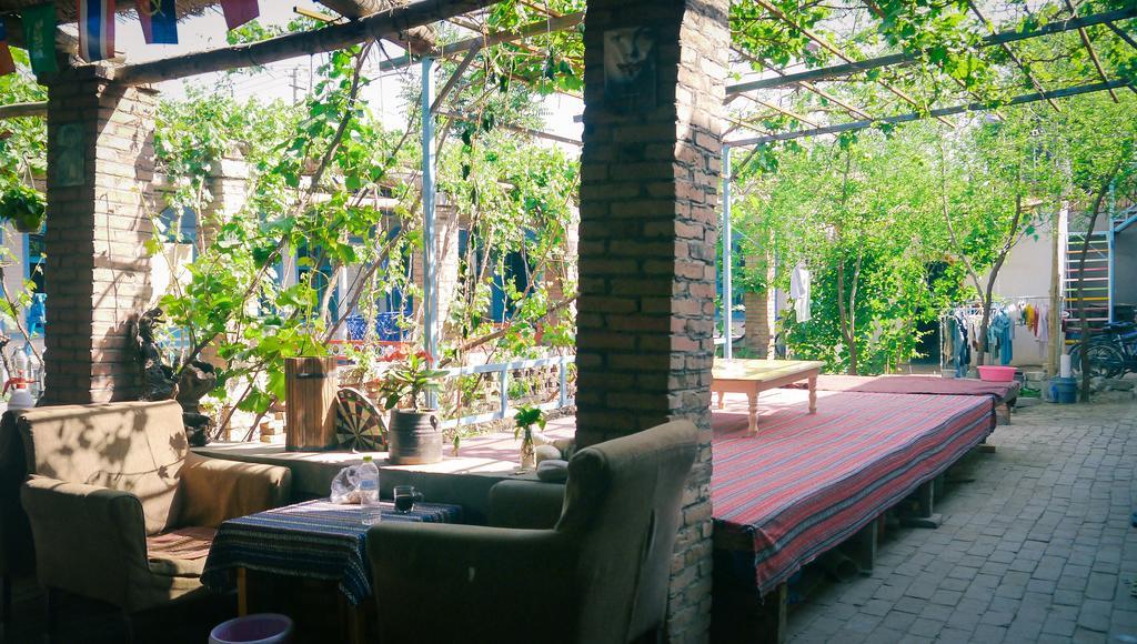 Dap Youth Hostel Turpan Buitenkant foto
